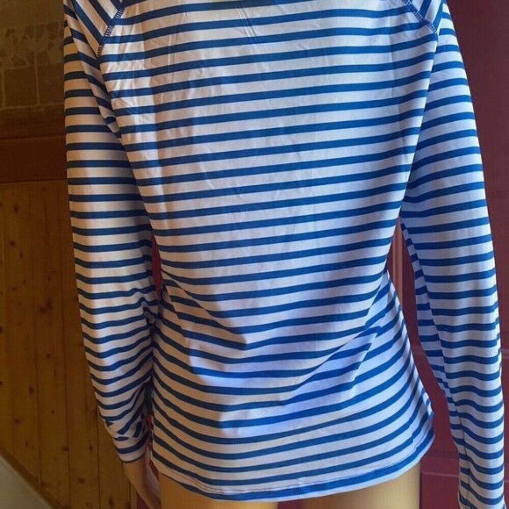 Cabana Life Women’s Striped  UPF 50+ Long Sleeve Shirt swim pool sports Sz M New - Picture 4 of 13